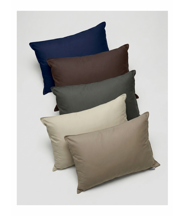 Twin Pack Dyed Poly Cotton Pillow Cases 225TC