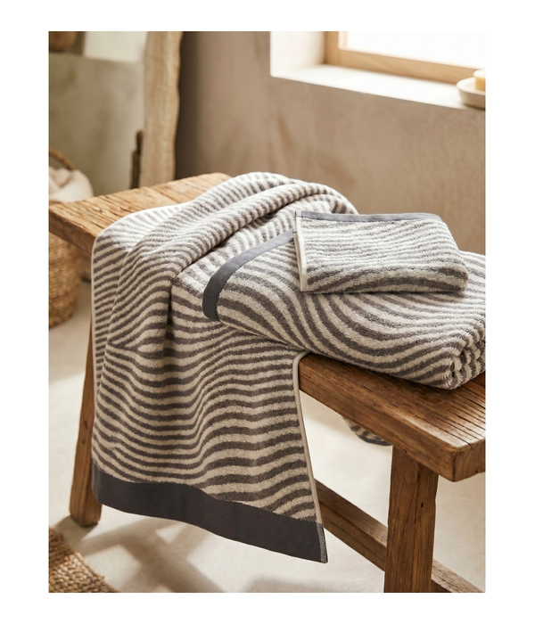 Wave Jacquard Towel 2602