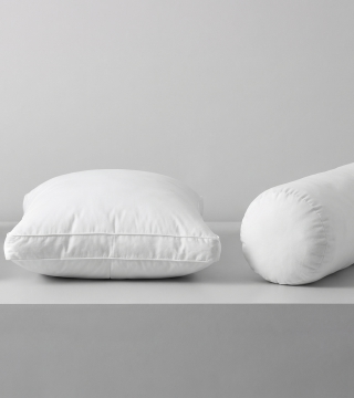 PILLOWS & CUSHIONS